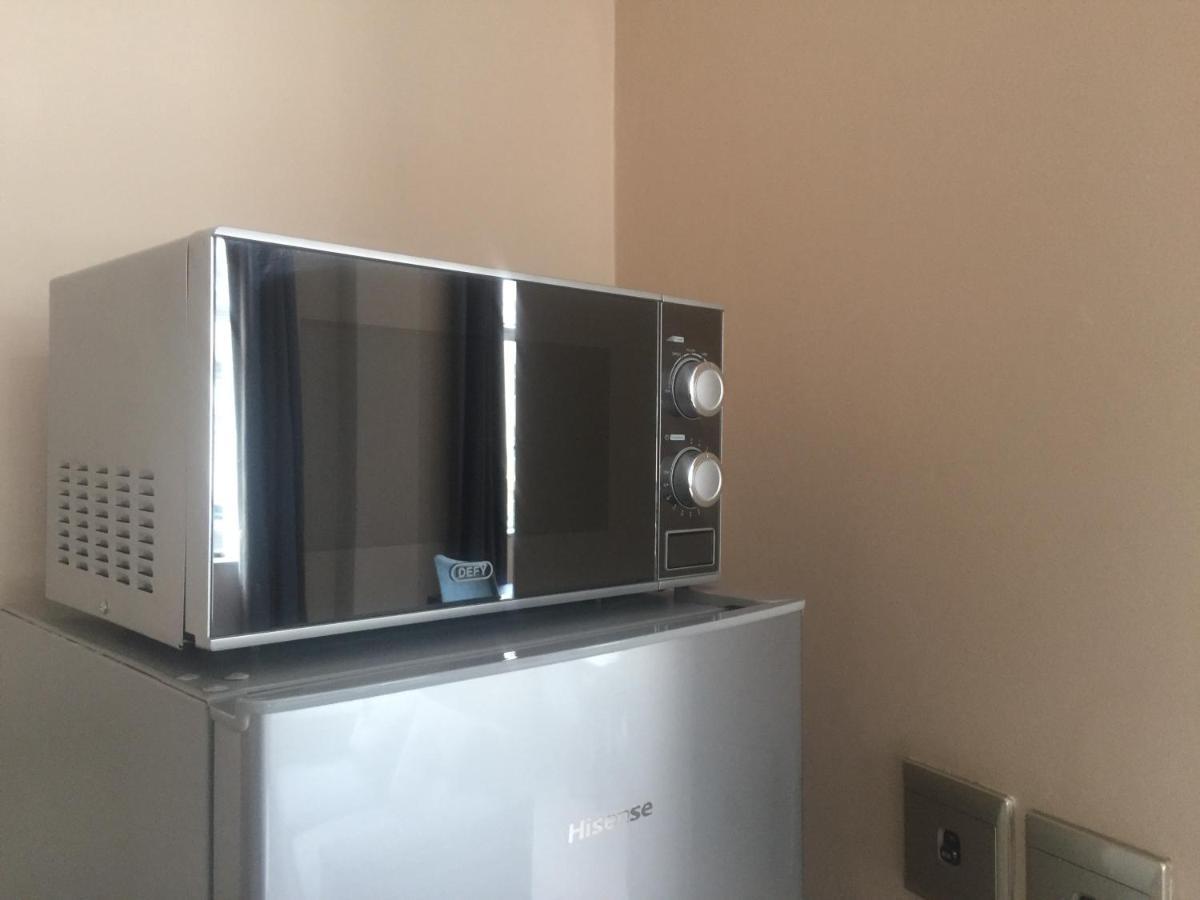 Mabungubwe Hotel Apartments - Home Away From Home Johannesburg Bagian luar foto