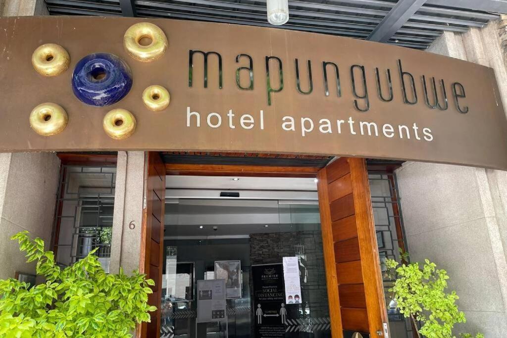 Mabungubwe Hotel Apartments - Home Away From Home Johannesburg Bagian luar foto