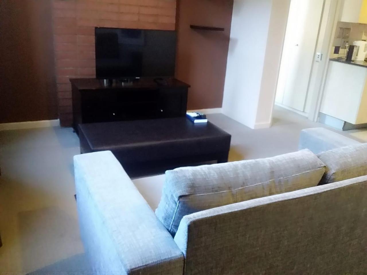 Mabungubwe Hotel Apartments - Home Away From Home Johannesburg Bagian luar foto